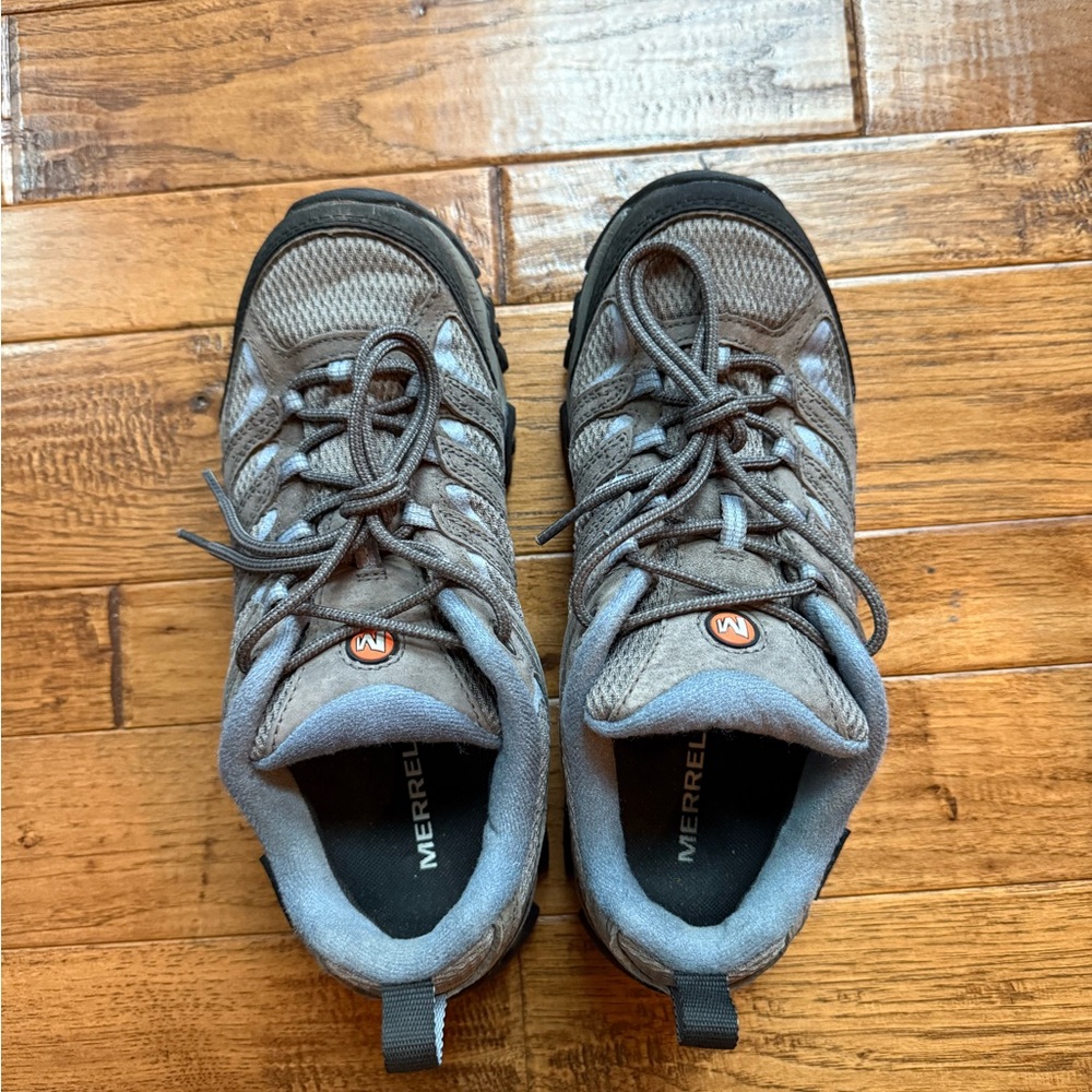 Merrell Moab 3 Waterproof Mid Hiking Boots in EUC, sz 10, Granite color